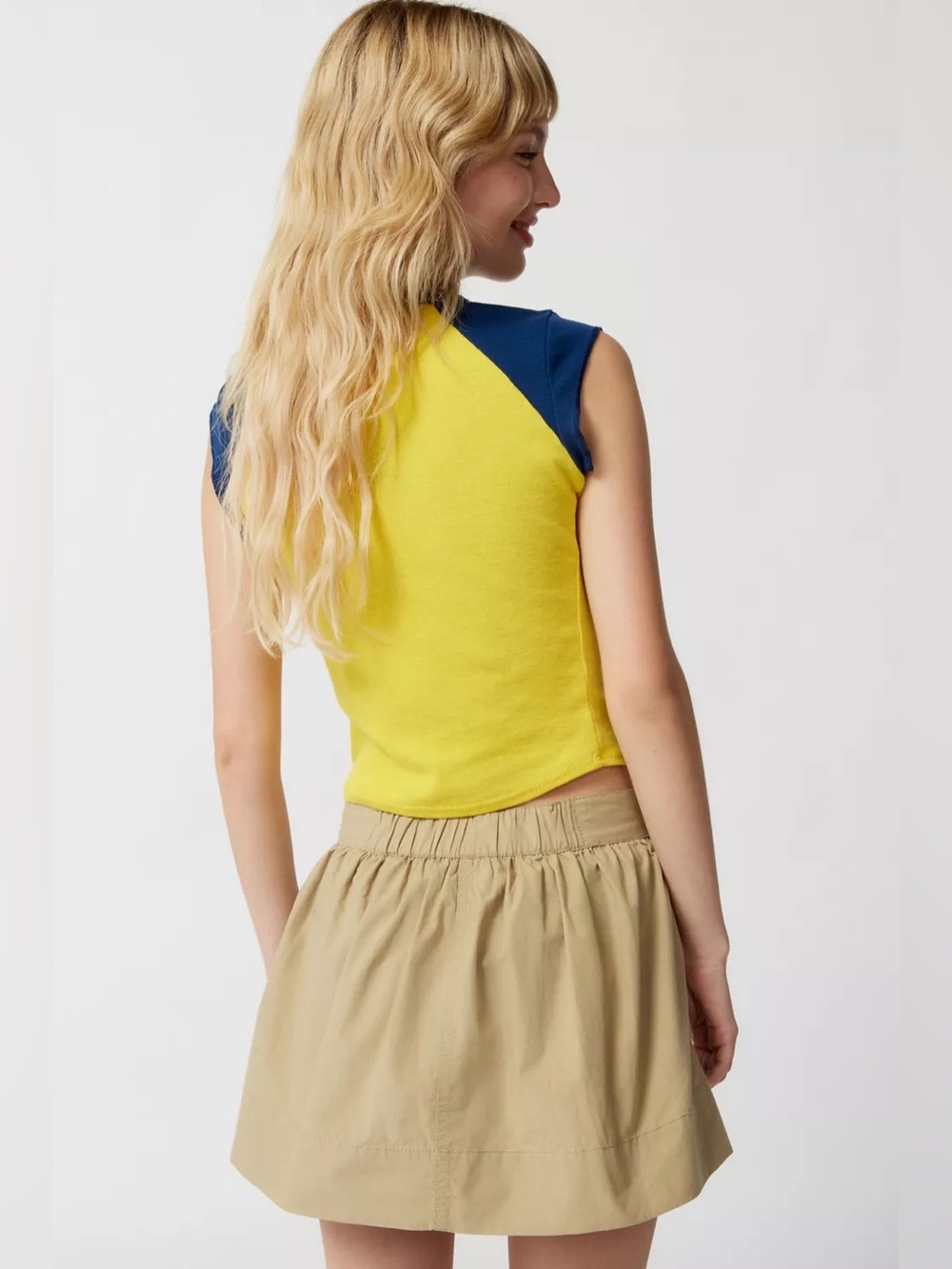 BDG Belle Double-Button Mini Skirt from Urban Outfitters, Size S - Picture 3 of 8
